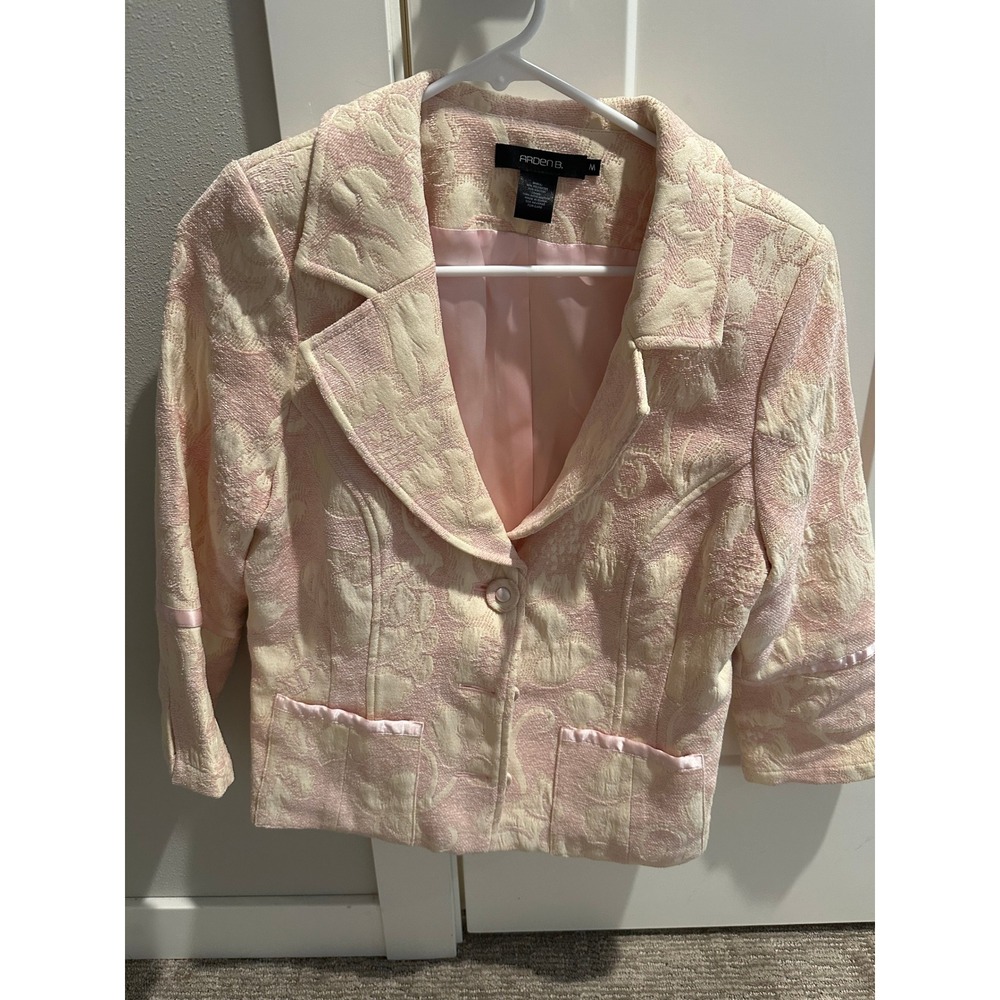 Arden B Pink Cream Floral Jacquard Cropped Blazer Jacket Satin Trim Size M